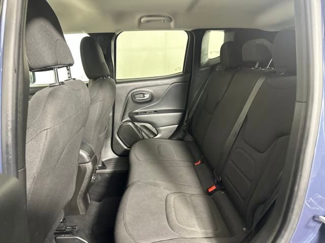 Used 2022 Jeep Renegade Latitude image 23