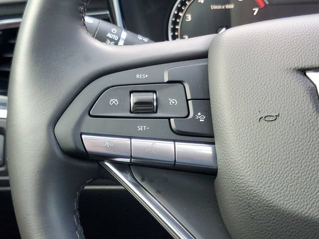 Certified 2024 Cadillac XT6 Luxury FWD image 24