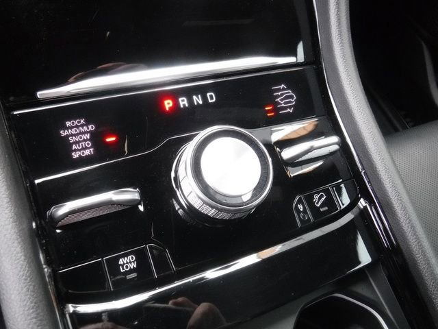 Certified 2025 Jeep Grand Cherokee Summit AWD/4WD image 25