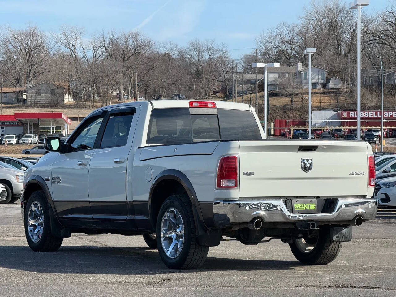 Used 2018 RAM 1500 Laramie w/ Convenience Group AWD/4WD image 2