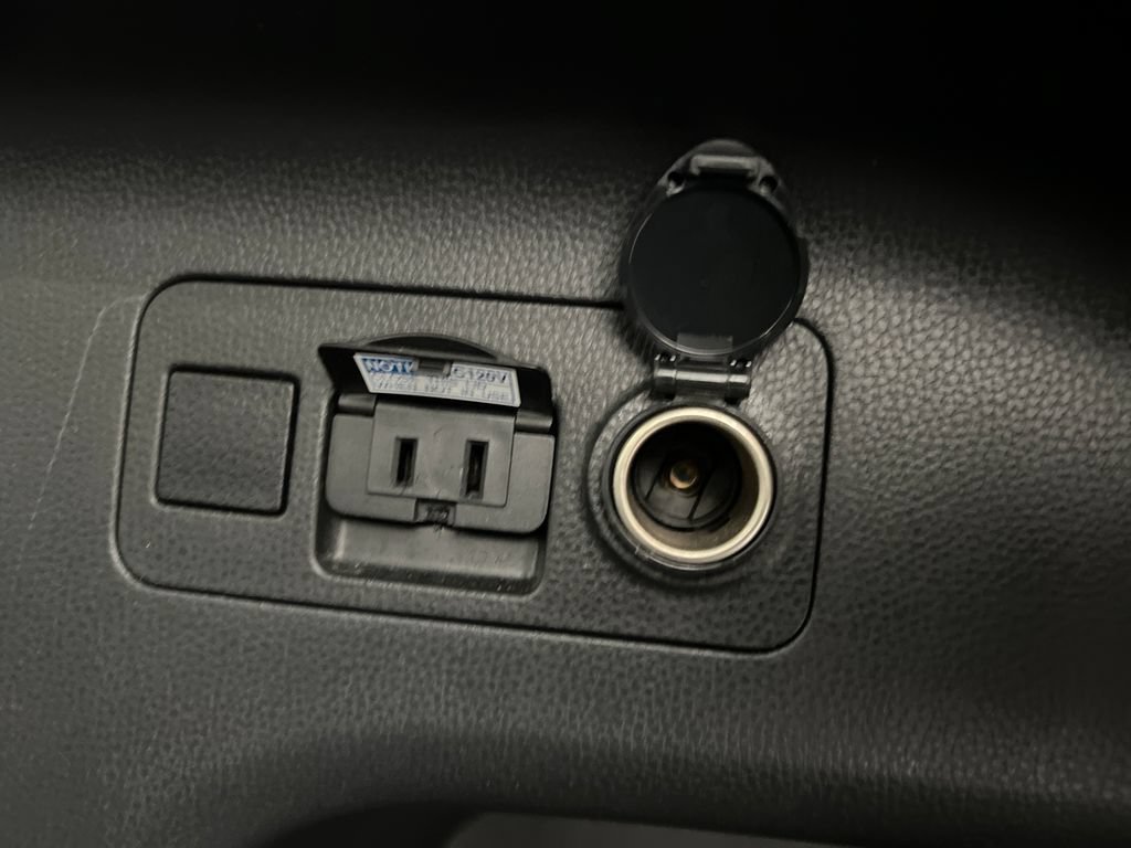 Used 2024 Toyota RAV4 Adventure AWD/4WD image 39