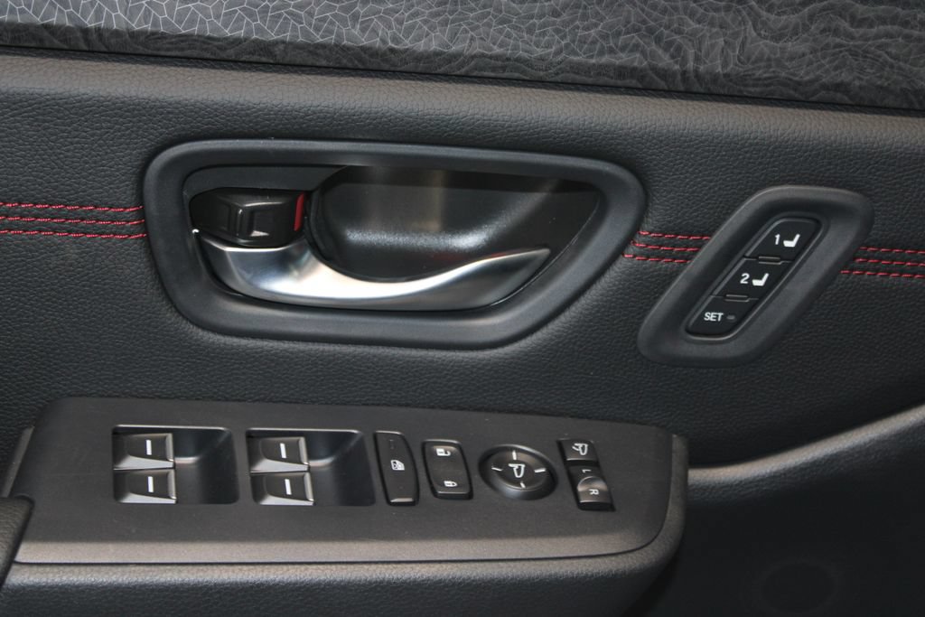 New 2026 Honda Pilot Black Edition image 15