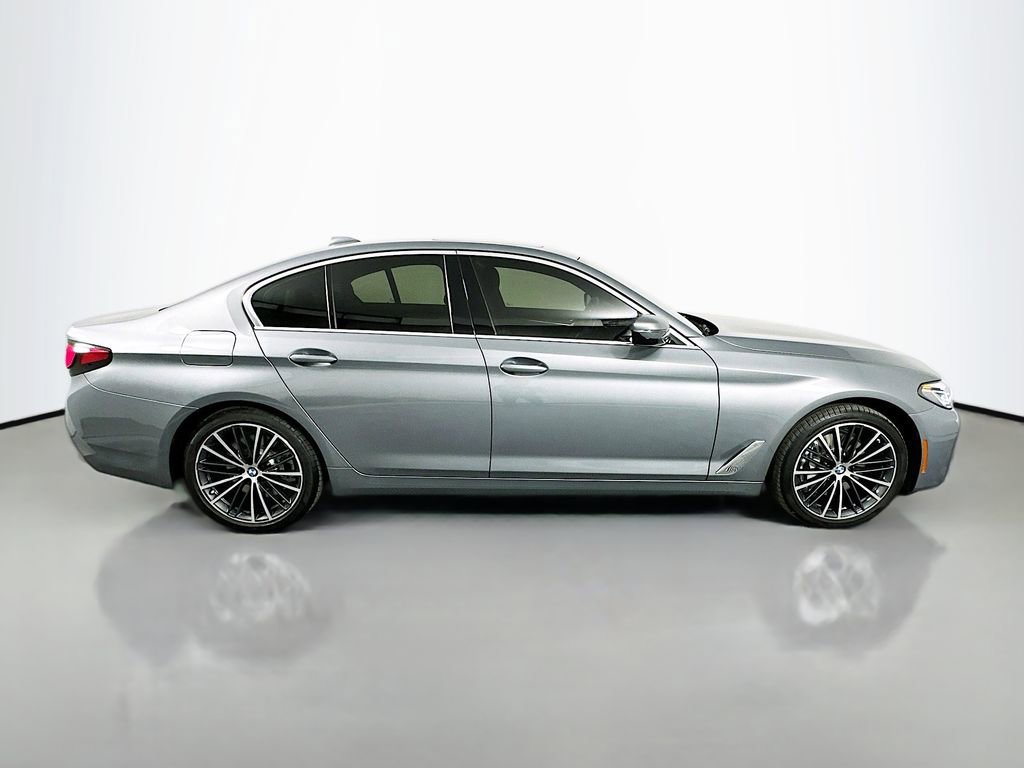 Certified 2023 BMW 540i w/ Premium Package image 4