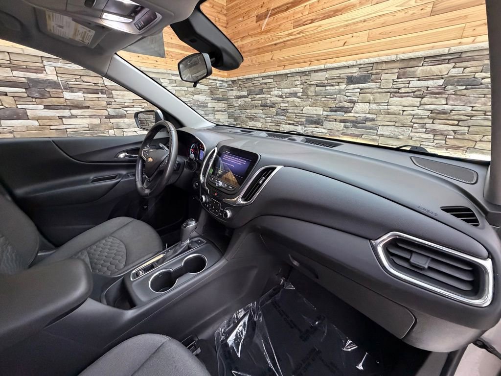 Used 2020 Chevrolet Equinox LT AWD/4WD image 12