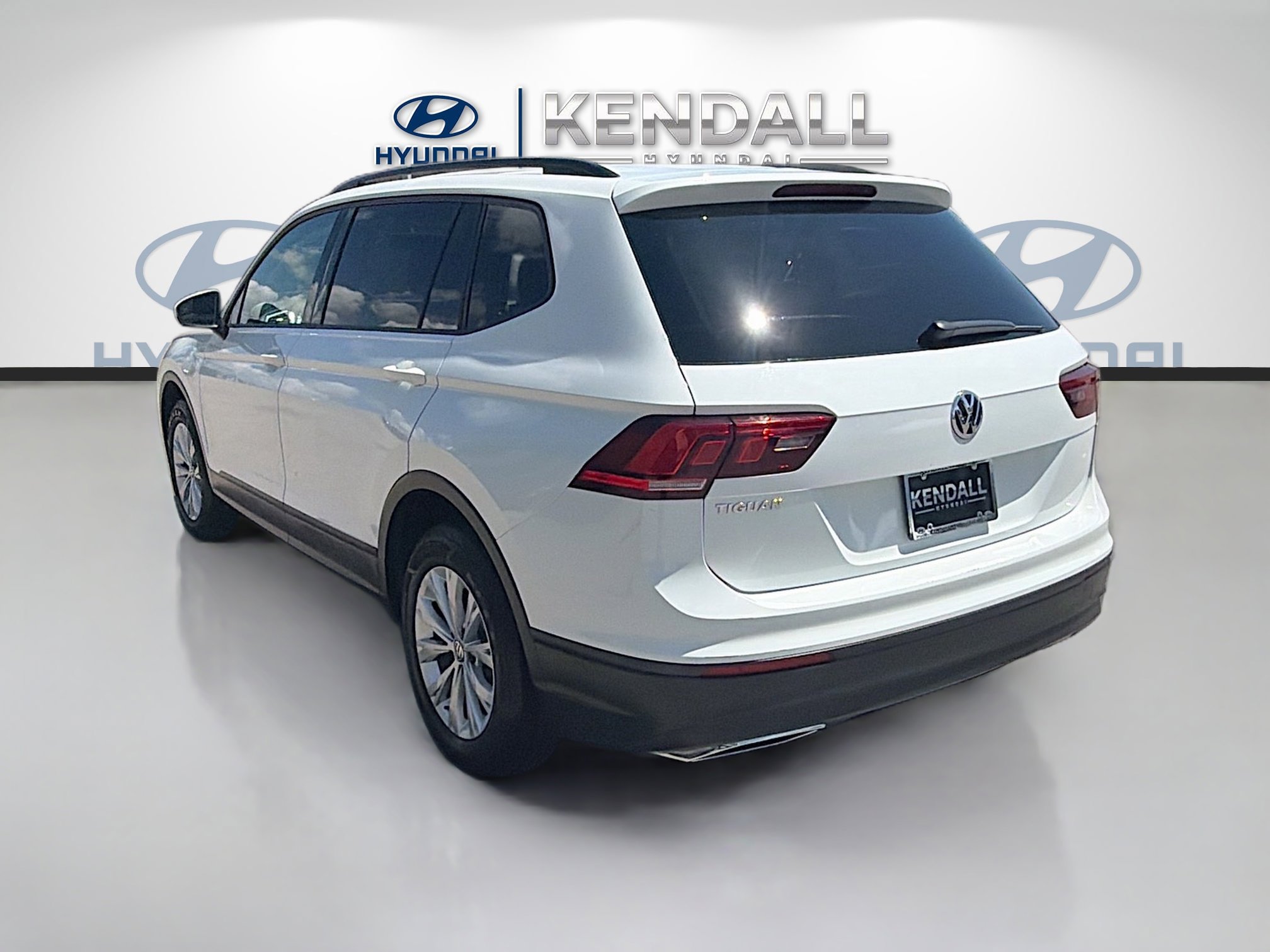 Used 2019 Volkswagen Tiguan S w/ Driver Assistance Package image 4