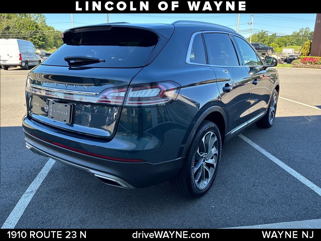Certified 2023 Lincoln Nautilus Reserve w/ Luxury Package AWD/4WD image 8