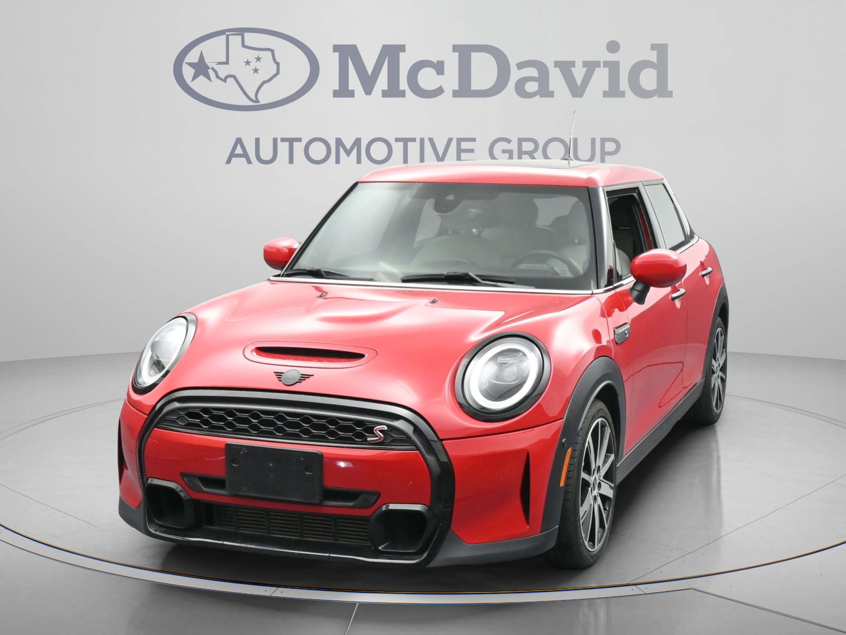 Used 2024 MINI Cooper S FWD image 1