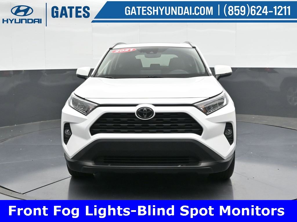 Used 2021 Toyota RAV4 XLE image 5