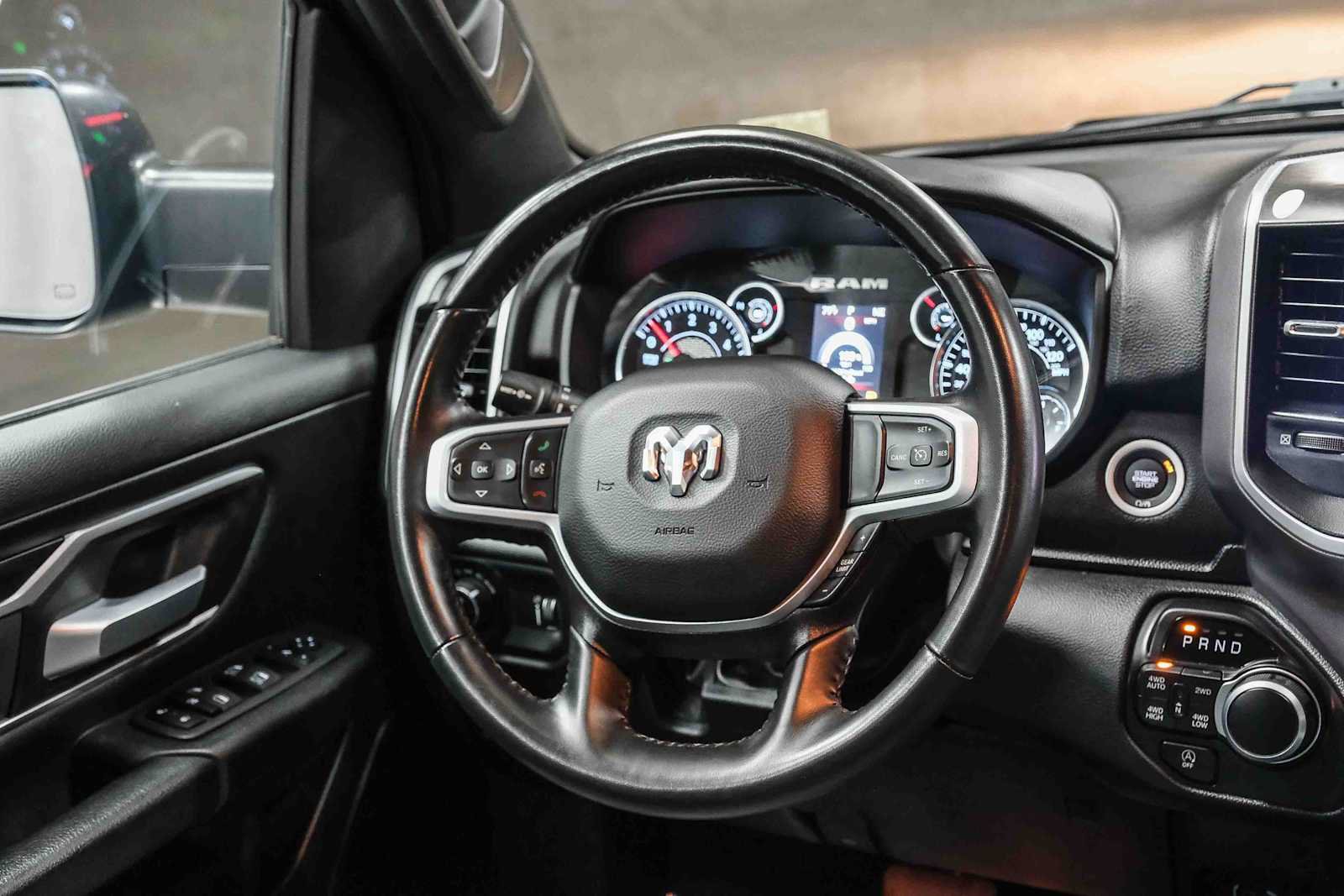 Used 2023 RAM 1500 Big Horn AWD/4WD image 18