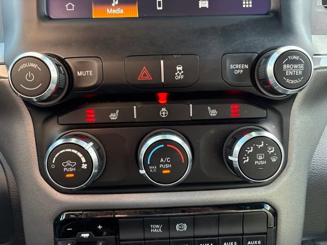 Certified 2024 RAM 2500 Big Horn AWD/4WD image 34