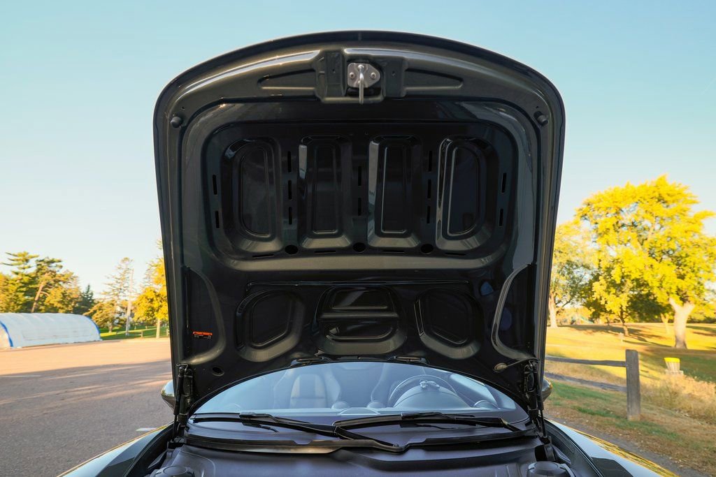 Used 2021 Porsche 718 Boxster Base w/ Premium Package image 98