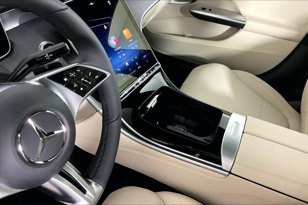 New 2026 Mercedes-Benz C 300 4MATIC Sedan image 8