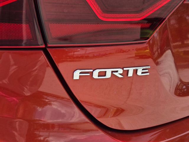 Used 2020 Kia Forte GT-Line FWD image 10