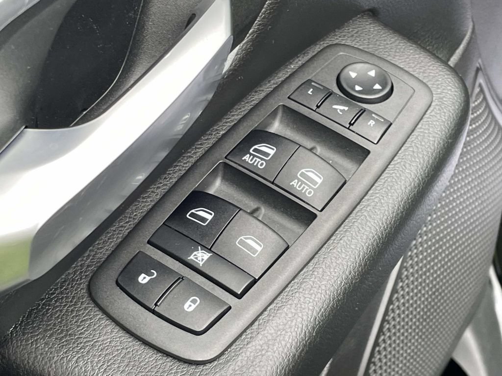 Used 2022 RAM 1500 Big Horn AWD/4WD image 15