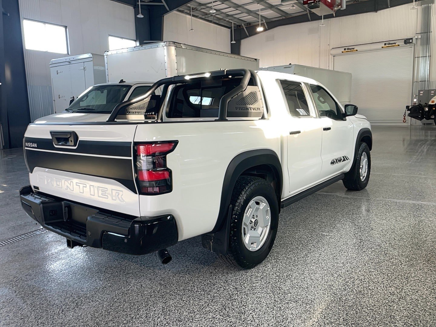 Used 2024 Nissan Frontier SV w/ Hardbody Edition AWD/4WD image 21