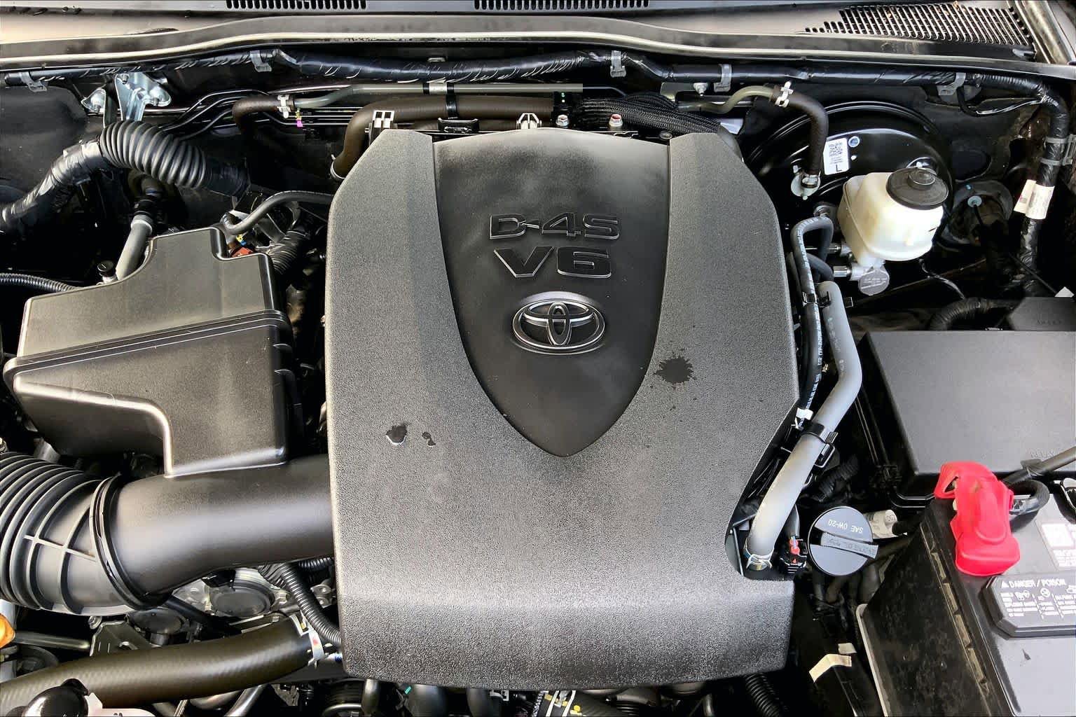 Used 2023 Toyota Tacoma TRD Sport AWD/4WD image 32