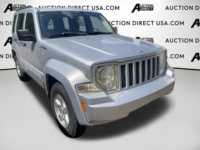 Used 2010 Jeep Liberty Sport w/ Popular Equipment Group AWD/4WD image 3