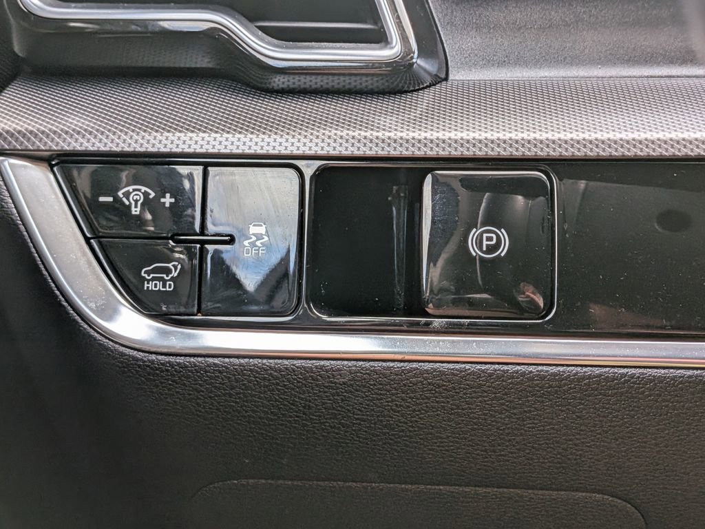 Used 2023 Kia Sportage SX image 28