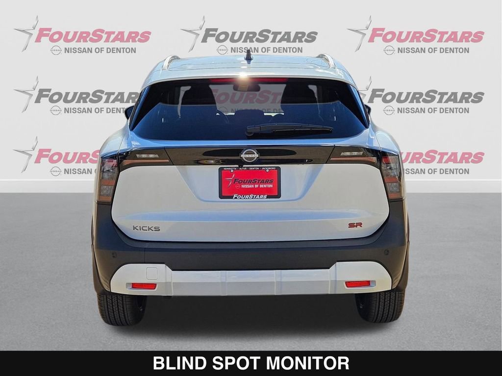 New 2026 Nissan Kicks SR w/ SR Premium Package image 5