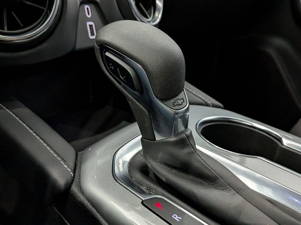 Used 2025 Chevrolet Blazer LT image 17