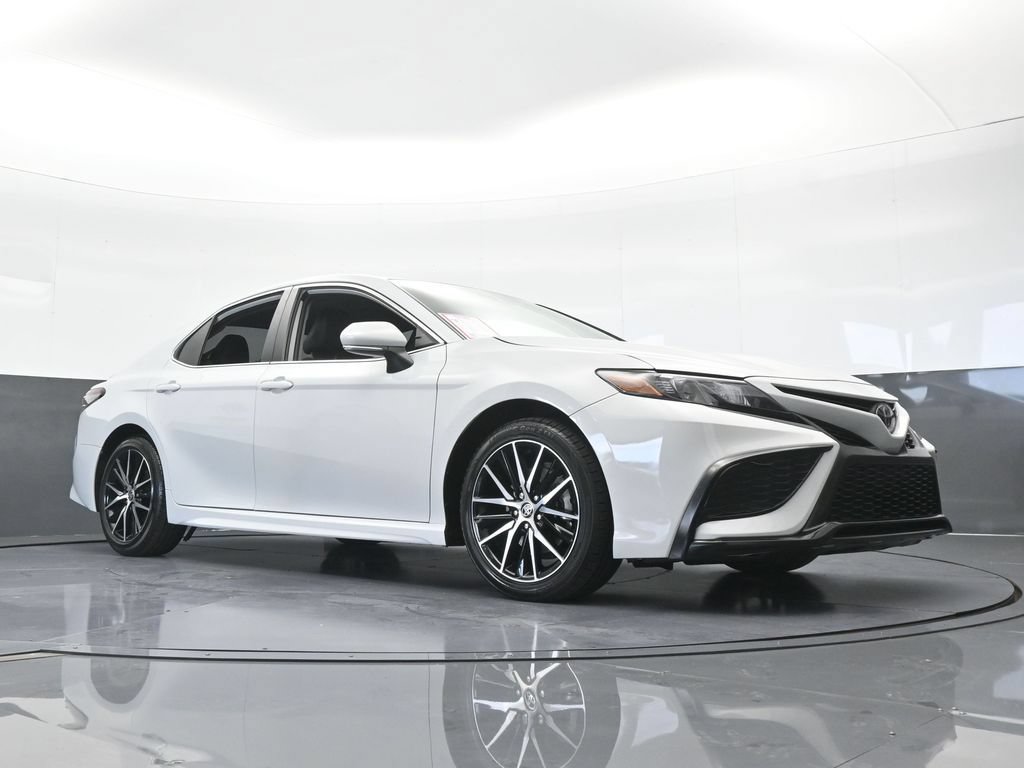 Used 2023 Toyota Camry SE FWD image 61