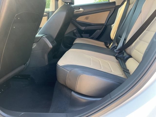 Used 2020 Volkswagen Jetta SEL Premium FWD image 28