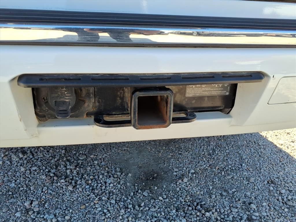 Used 2018 Chevrolet Suburban Premier image 8