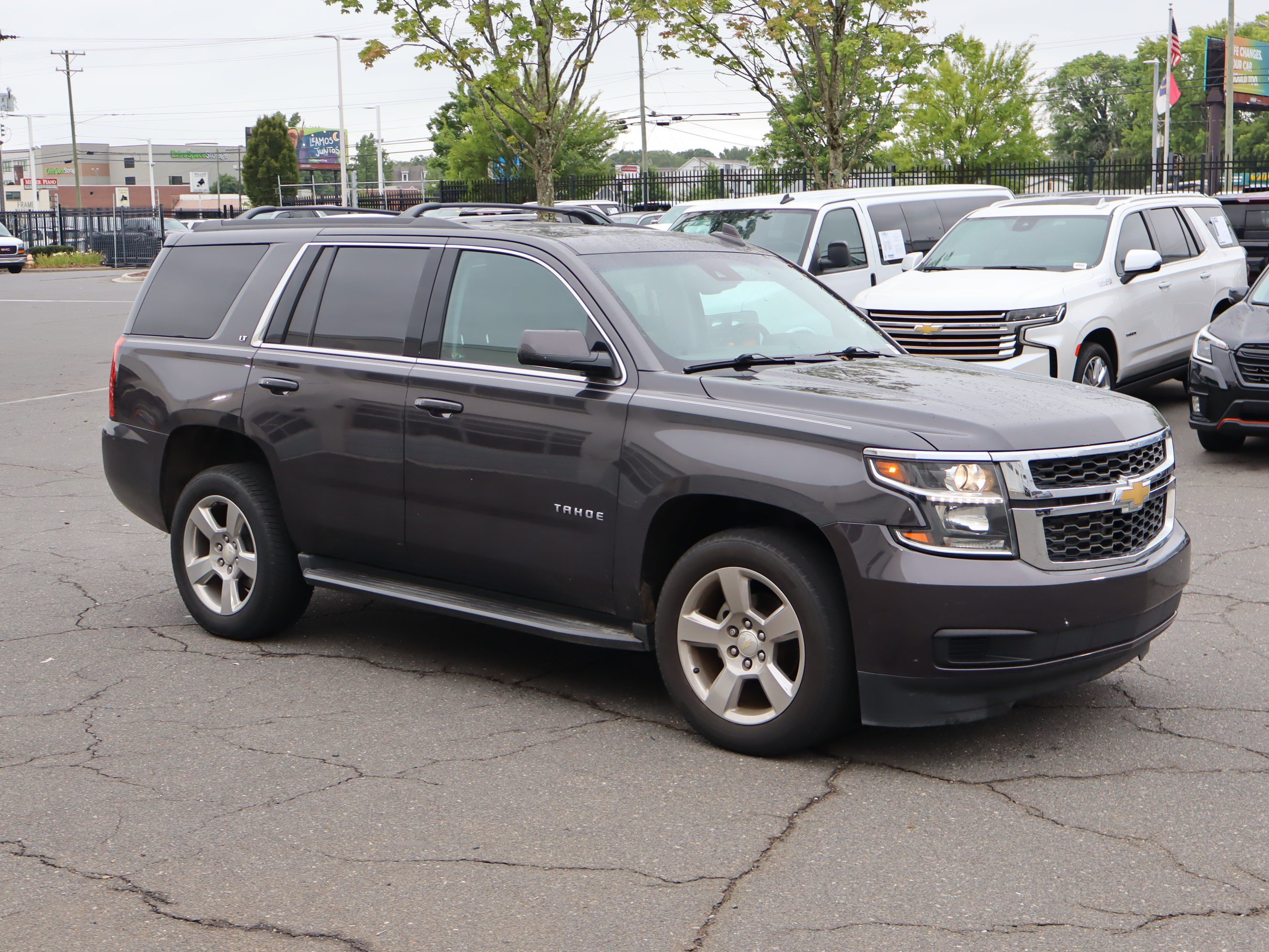Used 2016 Chevrolet Tahoe LT RWD image 14