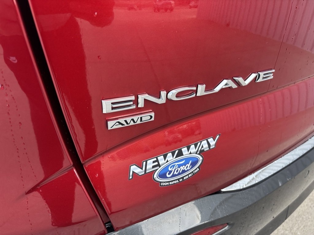 Used 2024 Buick Enclave Premium image 10