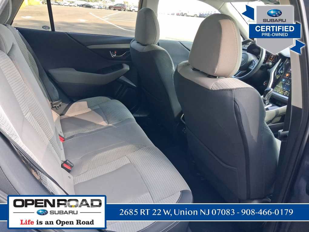 Used 2025 Subaru Outback Premium AWD/4WD image 17