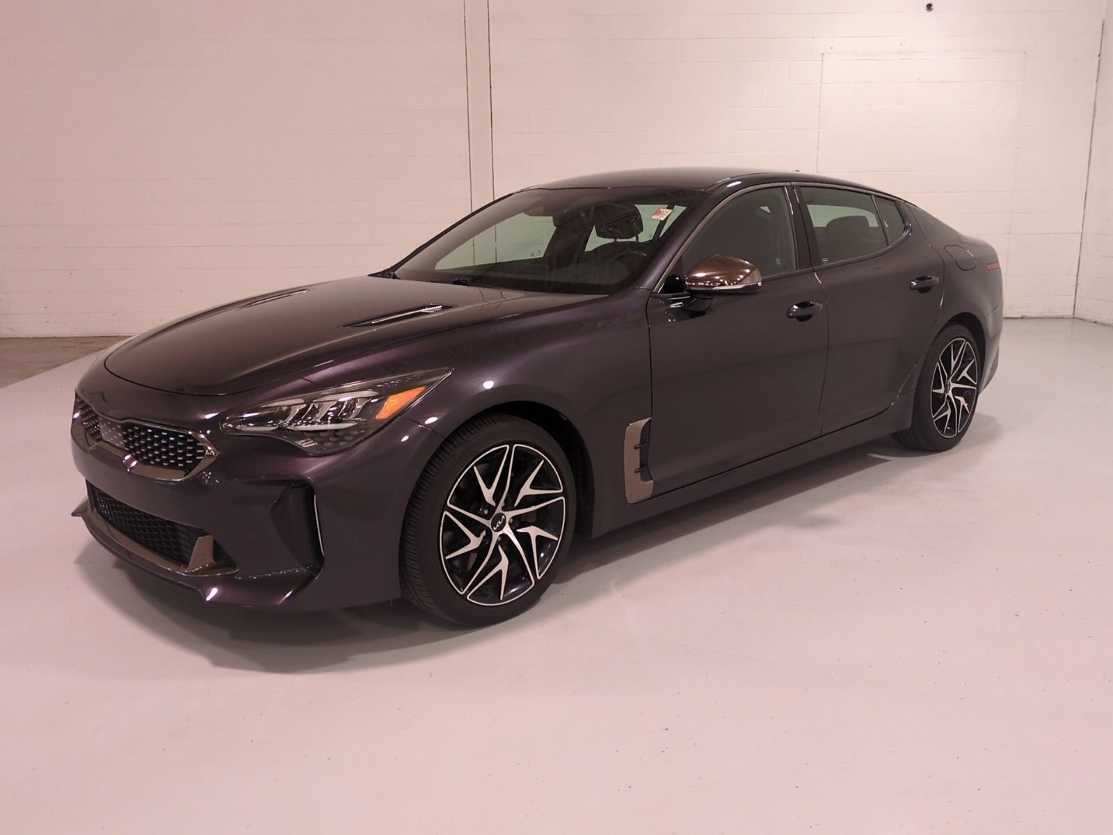Certified 2023 Kia Stinger GT-Line AWD/4WD image 8