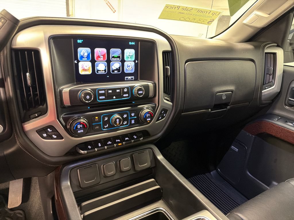 Used 2018 GMC Sierra 1500 SLT AWD/4WD image 36