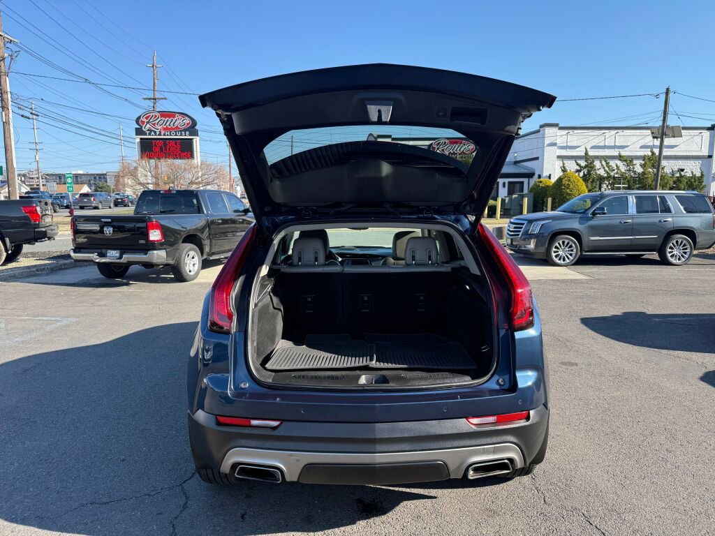 Used 2019 Cadillac XT4 Premium Luxury w/ Cold Weather Package image 29