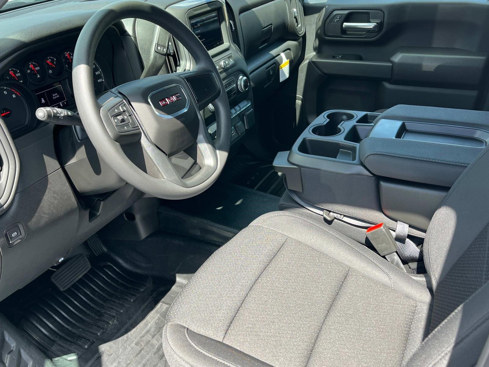 New 2026 GMC Sierra 3500 Pro w/ Convenience Package image 22