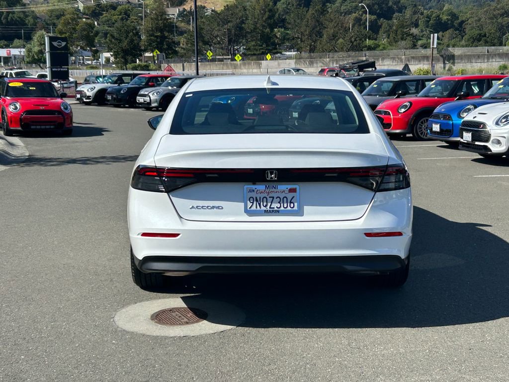 Used 2024 Honda Accord EX image 4