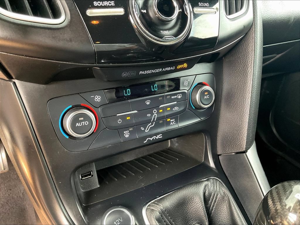 Used 2016 Ford Focus ST w/ Equipment Group 401A FWD image 16