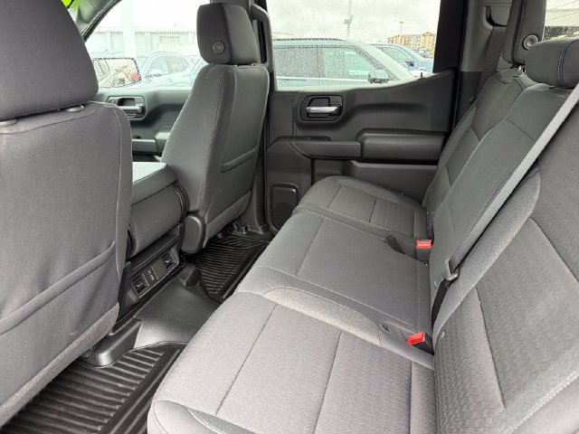 Used 2026 Chevrolet Silverado 1500 Custom Trail Boss w/ LPO, Dark Essentials Package AWD/4WD image 20