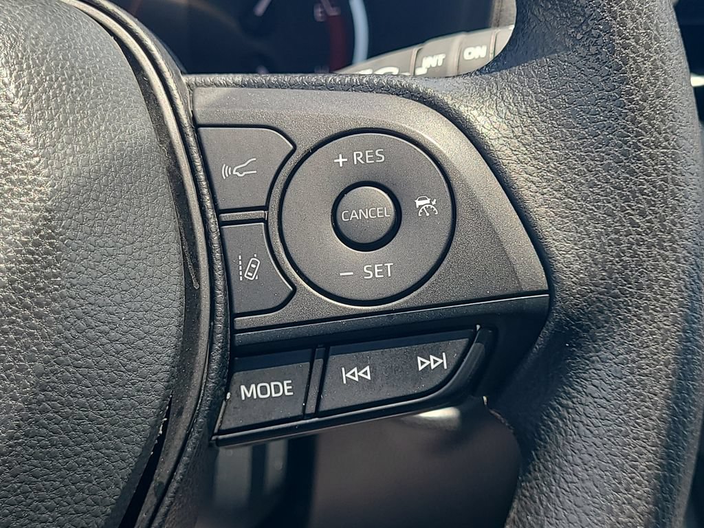 Certified 2023 Toyota RAV4 XLE w/ Convenience Package FWD image 21