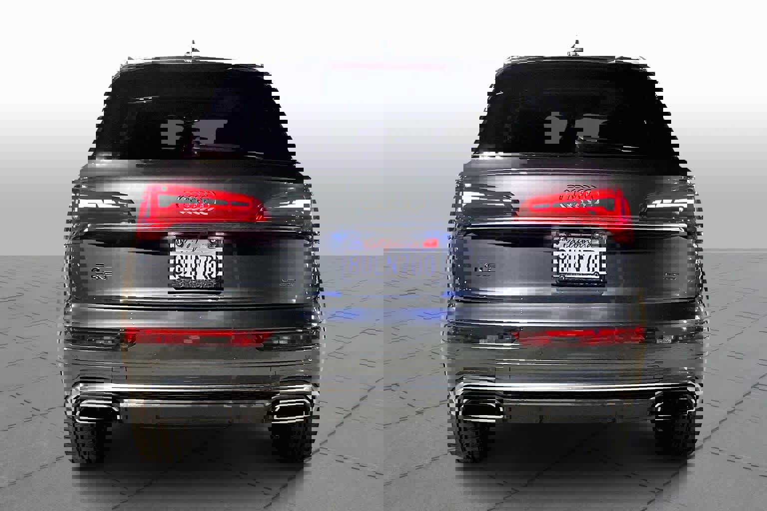 Used 2021 Audi Q5 e Prestige w/ Prestige Package image 4