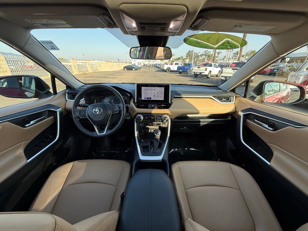 Used 2024 Toyota RAV4 XLE Premium image 15