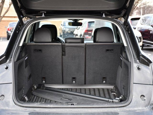 Used 2023 Audi Q5 2.0T Premium AWD/4WD image 26