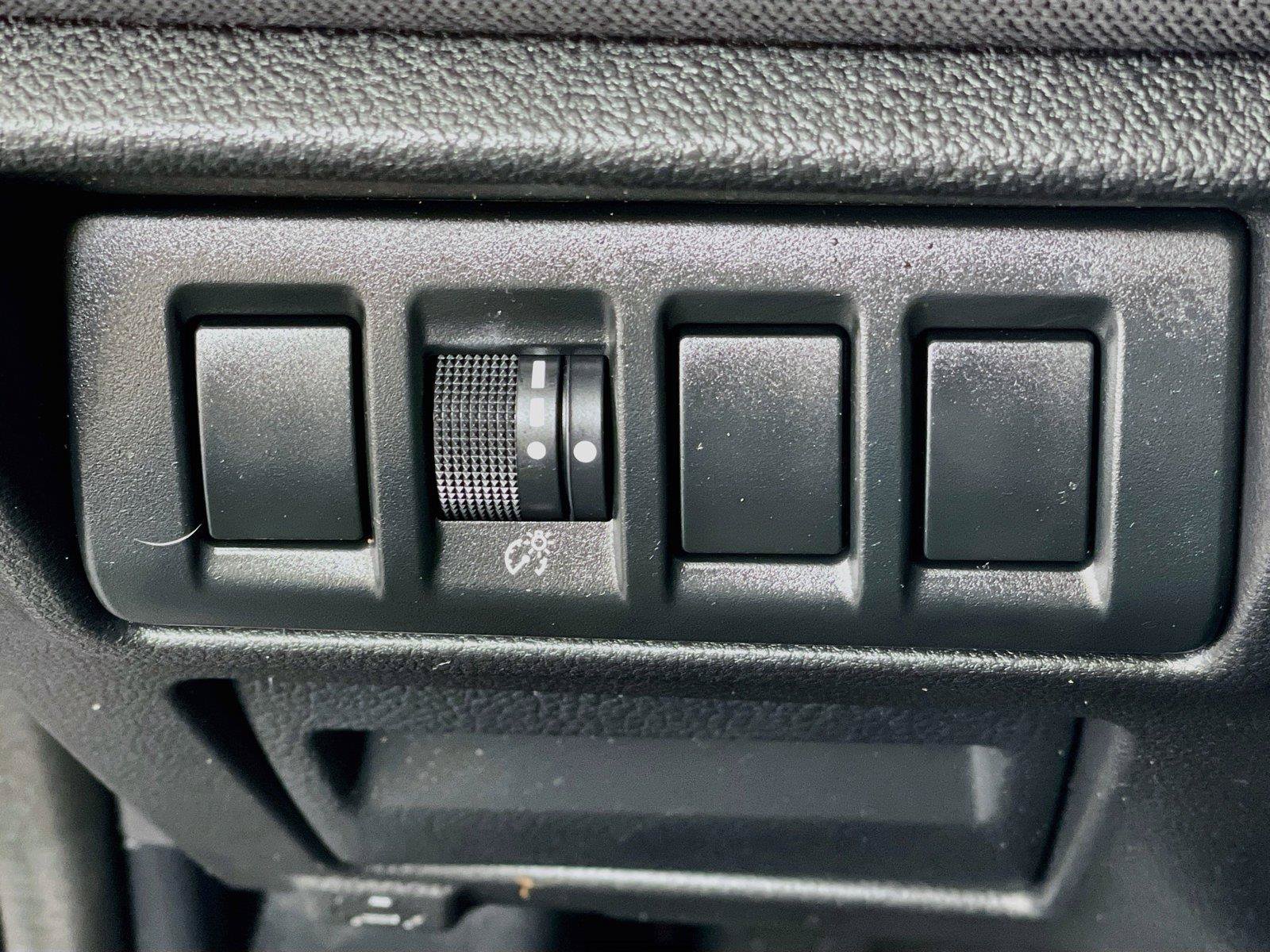 Certified 2024 Subaru Outback AWD/4WD image 13