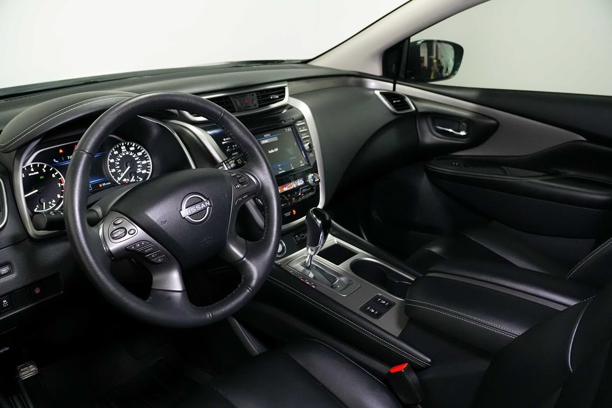 Used 2024 Nissan Murano SV w/ SV Midnight Edition Package FWD image 18