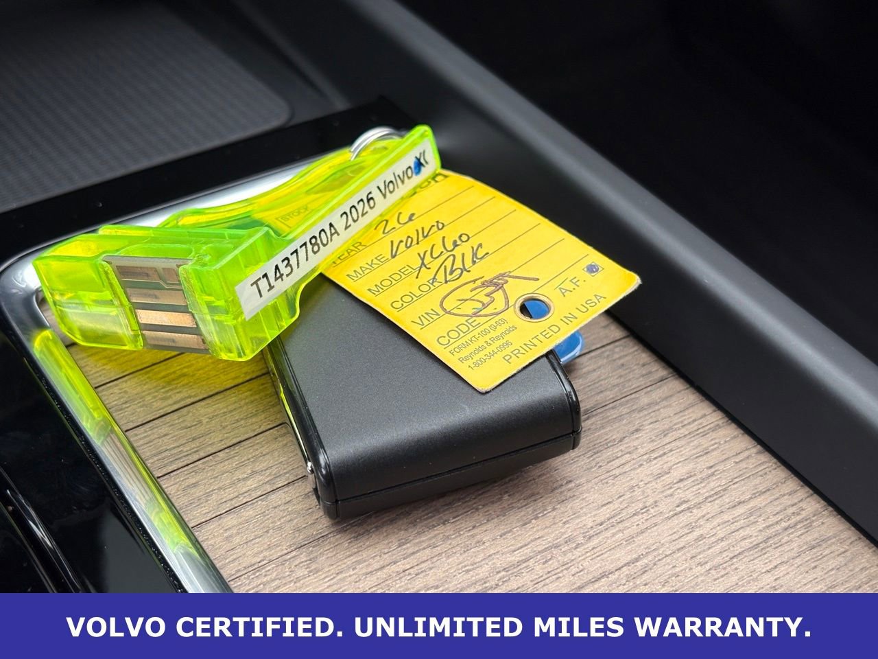 New 2026 Volvo XC60 B5 Plus w/ Protection Package Premier image 36