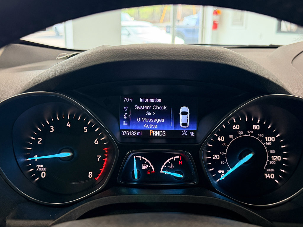 Used 2019 Ford Escape SEL image 17