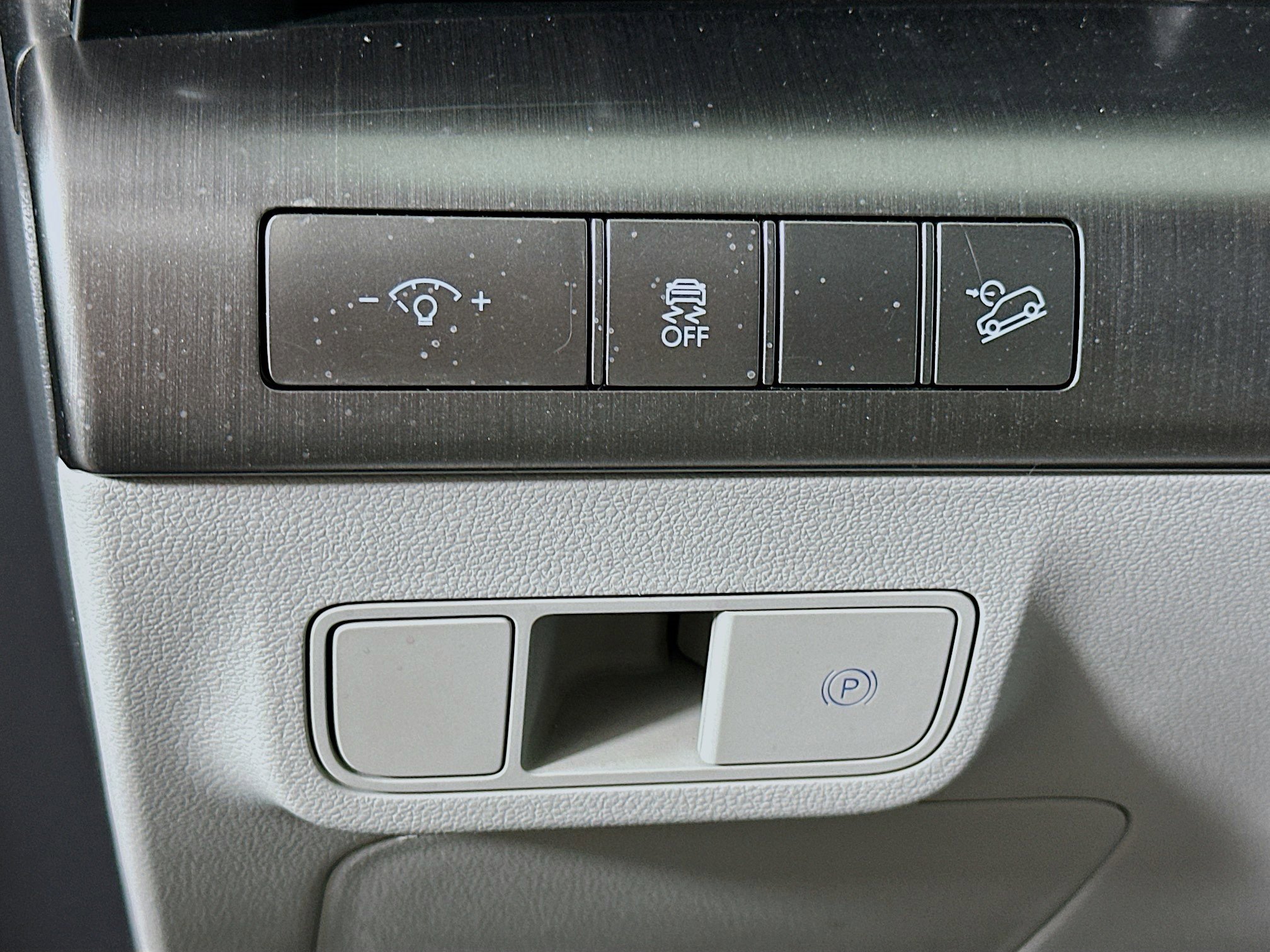 Used 2025 Hyundai Kona SEL FWD image 17