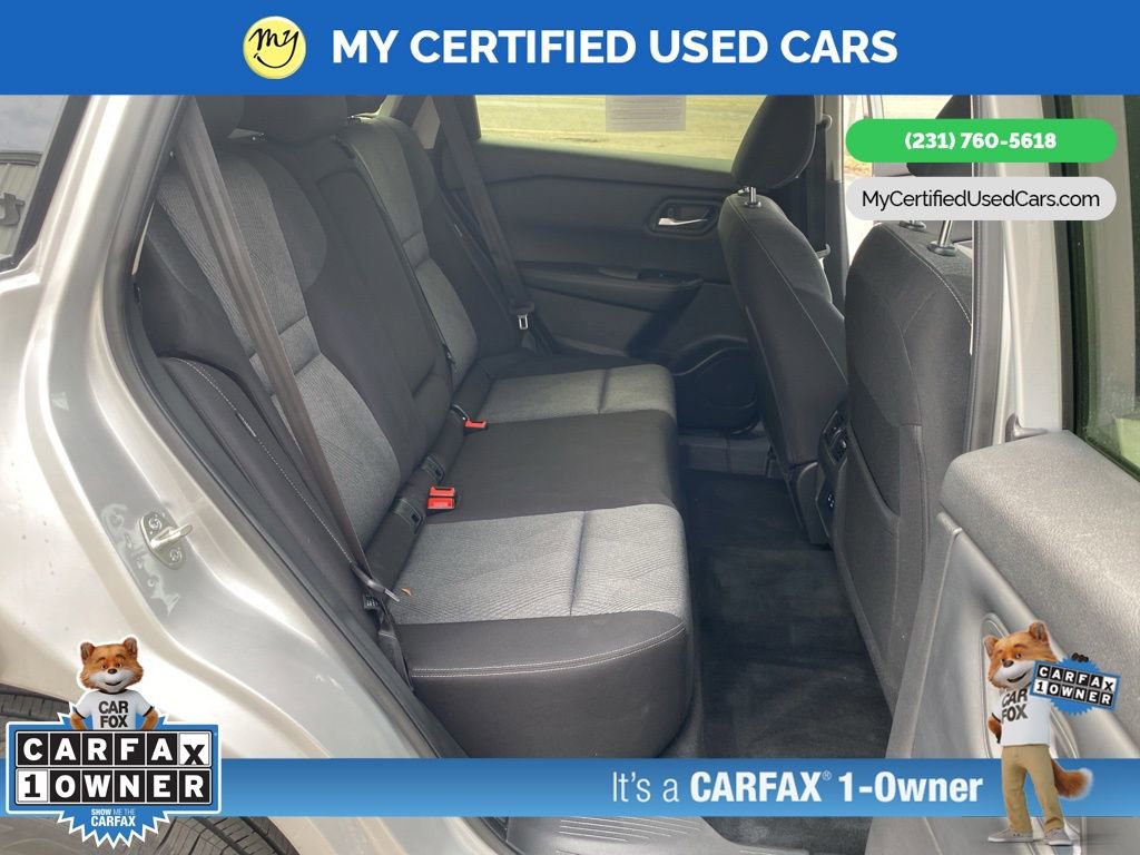 Used 2025 Nissan Rogue SV image 34