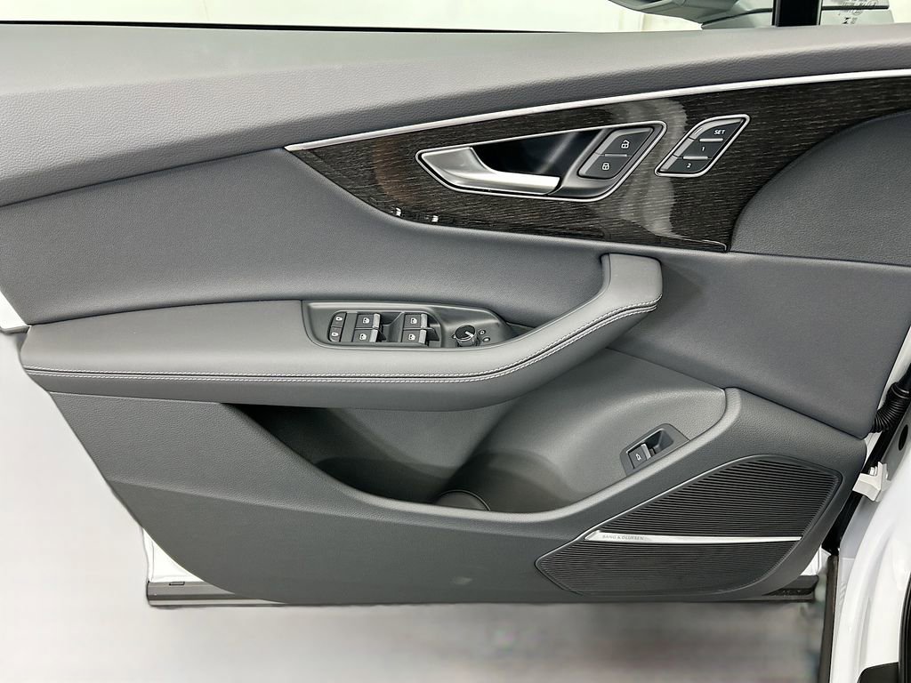 New 2026 Audi Q7 3.0T Premium Plus image 24