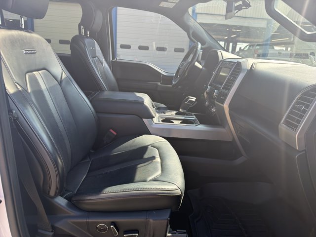 Used 2019 Ford F150 Platinum w/ Equipment Group 701A Luxury AWD/4WD image 28