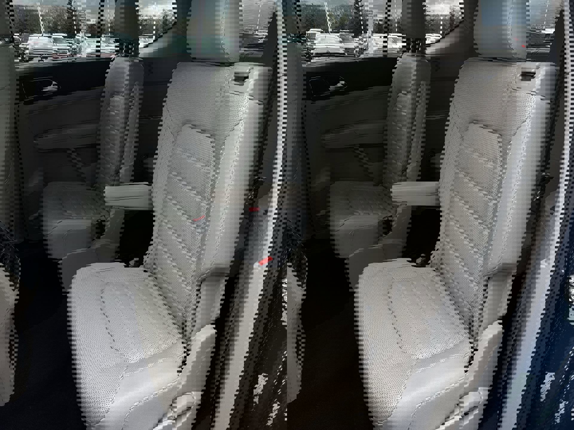 Used 2019 Volkswagen Atlas SEL R-Line image 25